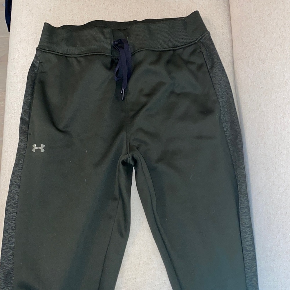 Under armour athletic pants and 2 sets of Alo and Betsy Johnson leggings